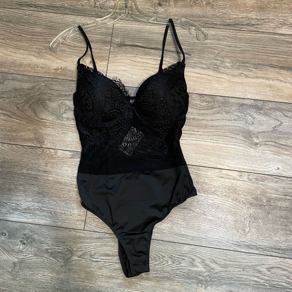 Brand new Windsor body suit